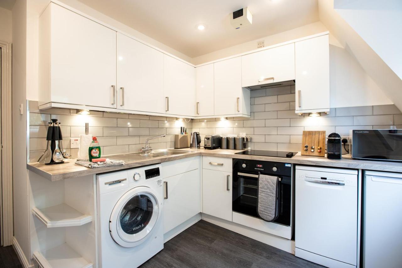 Urban Living'S The Hopkins, Beautiful City Apartment With Private Parking Oxford Bagian luar foto